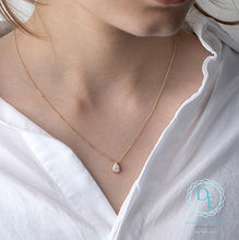 Load image into Gallery viewer, Necklace worn