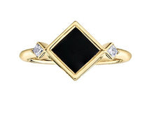 Load image into Gallery viewer, Maple Leaf Onyx Ring - Fifth Avenue Jewellers
