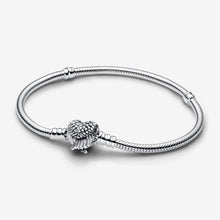 Load image into Gallery viewer, Pandora Heart Wings Clasp Snake Chain Bracelet - Fifth Avenue Jewellers