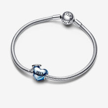 Load image into Gallery viewer, Pandora Blue 2023 Graduation Heart Charm - Fifth Avenue Jewellers