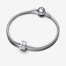 Load image into Gallery viewer, Pandora Heart Pattern Clip Charm - Fifth Avenue Jewellers
