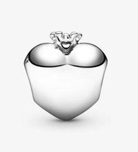 Load image into Gallery viewer, Pandora Mom of The Year Heart Charm - Fifth Avenue Jewellers