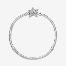 Load image into Gallery viewer, Pandora Moments Asymmetric Star Clasp Bracelet - Fifth Avenue Jewellers