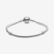 Load image into Gallery viewer, Pandora Moments Sparkling Heart Clasp Snake Chain Bracelet - Fifth Avenue Jewellers