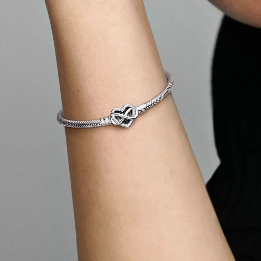 Pandora Moments Sparkling Infinity Heart Clasp Snake Chain