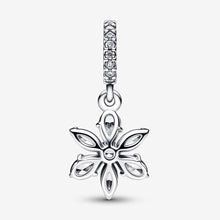 Load image into Gallery viewer, Pandora Sparkling Herbarium Cluster Dangle Charm - Fifth Avenue Jewellers