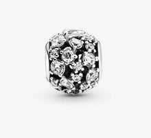 Load image into Gallery viewer, Pandora Sparkling Round Openwork Charm - Fifth Avenue Jewellers