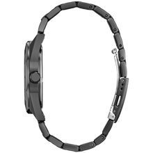 Load image into Gallery viewer, Close-up of a black metal watch strap on a white background
