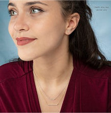 Load image into Gallery viewer, Diamond bar Collection Worn

