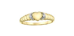 Fluted heart band tilted up