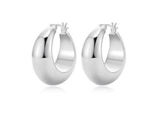 Load image into Gallery viewer, Gradual Silver Hoops Large Fifth Avenue Jewellers
