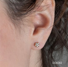 Load image into Gallery viewer, Diamond Flower Stud Earrings
