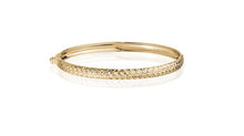 Load image into Gallery viewer, Diamond Cut Hinged Gold Bangle - Fifth Avenue Jewellers
