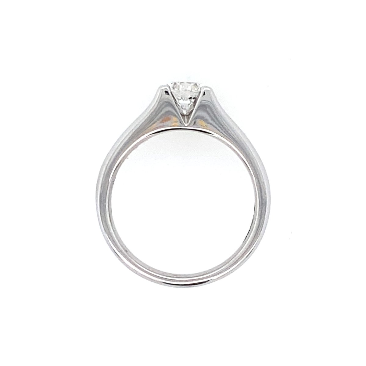 Canadian Round Brilliant Diamond Solitaire Ring – Fifth Avenue Jewellers