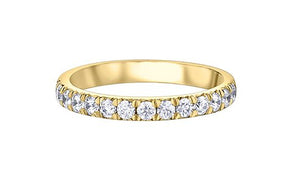 Diamond Wedding Band In Yellow Gold - Fifth Avenue Jewellers