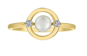 Maple Leaf Pearl And Diamond Ring - Fifth Avenue Jewellers