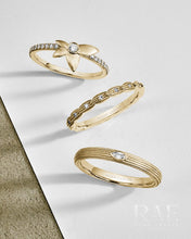 Load image into Gallery viewer, Noam Carver Rae Solitaire Band - Fifth Avenue Jewellers
