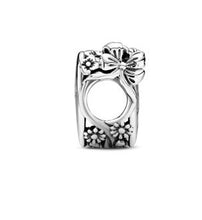 Load image into Gallery viewer, Pandora Flower &amp; Bow Heart Charm - Fifth Avenue Jewellers
