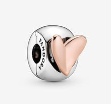 Load image into Gallery viewer, Pandora Freehand Heart Clip Charm - Fifth Avenue Jewellers
