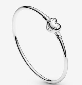 Pandora Moments Heart Clasp Bangle - Fifth Avenue Jewellers