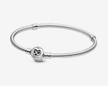 Load image into Gallery viewer, Pandora Moments Heart Infinity Clasp Snake Chain Bracelet - Fifth Avenue Jewellers
