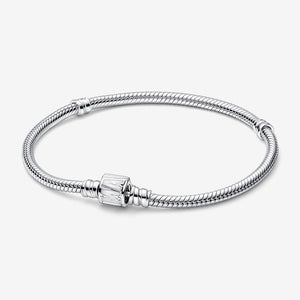 Pandora Moments Marvel Logo Clasp Snake Chain Bracelet - Fifth Avenue Jewellers