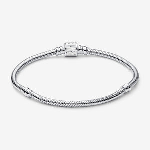 Pandora Moments Marvel Logo Clasp Snake Chain Bracelet - Fifth Avenue Jewellers
