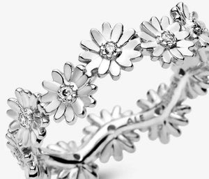 Pandora Sparkling Daisy Flower Crown Ring - Fifth Avenue Jewellers