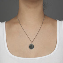 Load image into Gallery viewer, Pyrrha Talisman Knowledge - Fifth Avenue Jewellers
